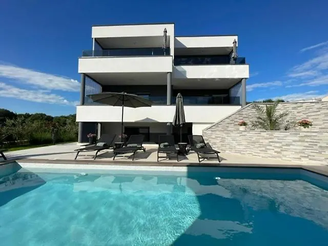Villa Narona 梅杜林